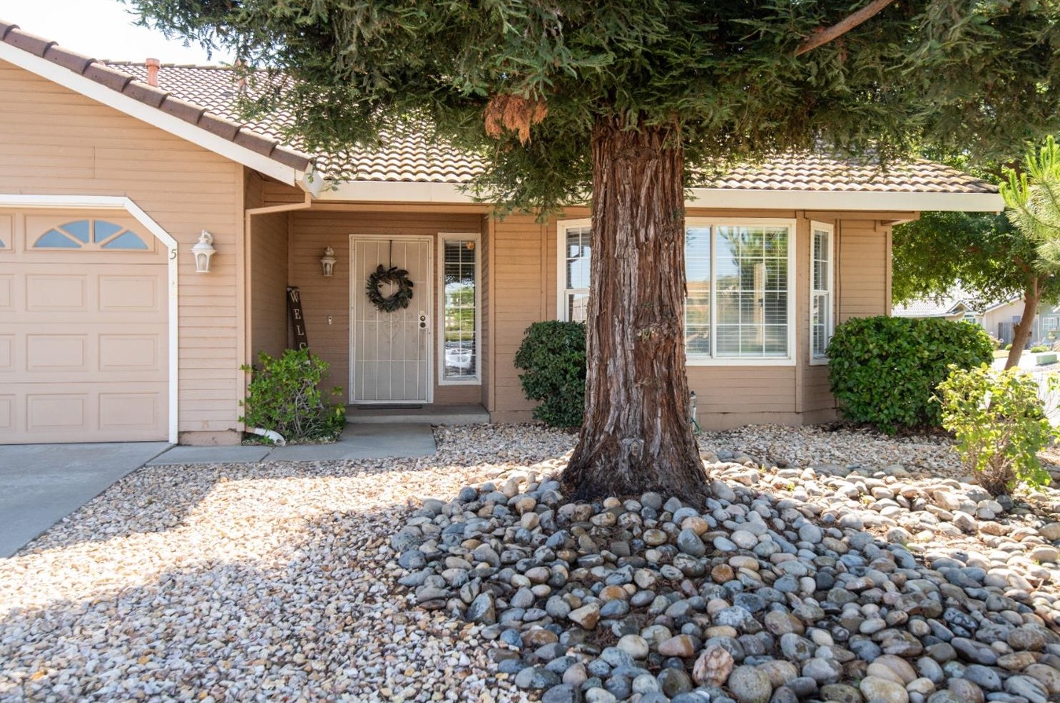 5712 Prince Norman Way, Riverbank, CA 95367