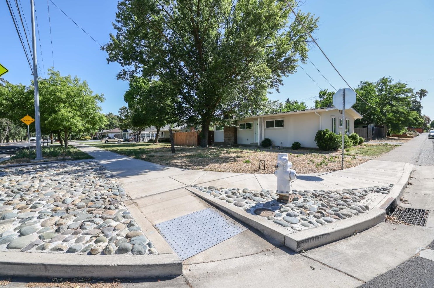 10063 Elk Grove Florin, Elk Grove, CA 95624