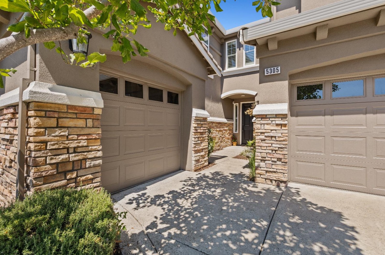 5305 Garlenda Dr, Folsom CA  95762-5534 exterior