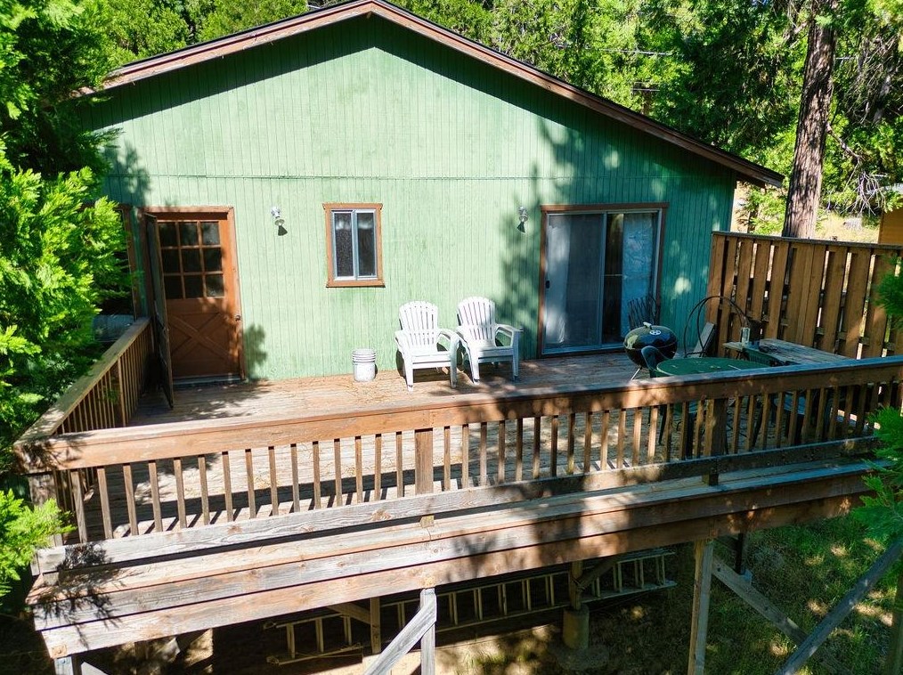 19824 Greenview Dr, Twain Harte, CA 95383