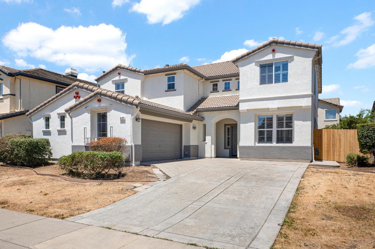 8732 Blue Maiden Way, Elk Grove, CA 95624