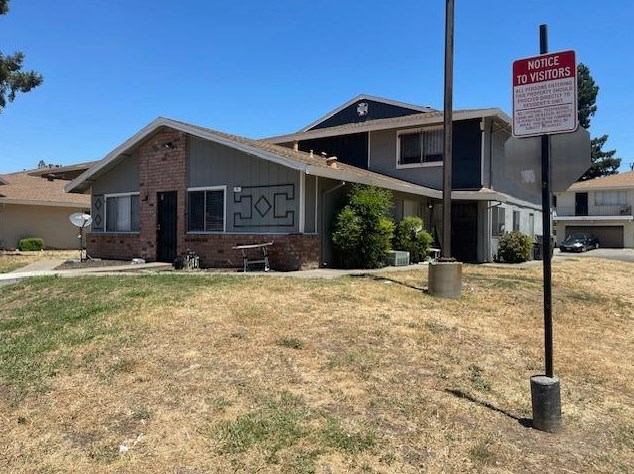 9 La Fresa Ct, Sacramento CA  95823-2904 exterior