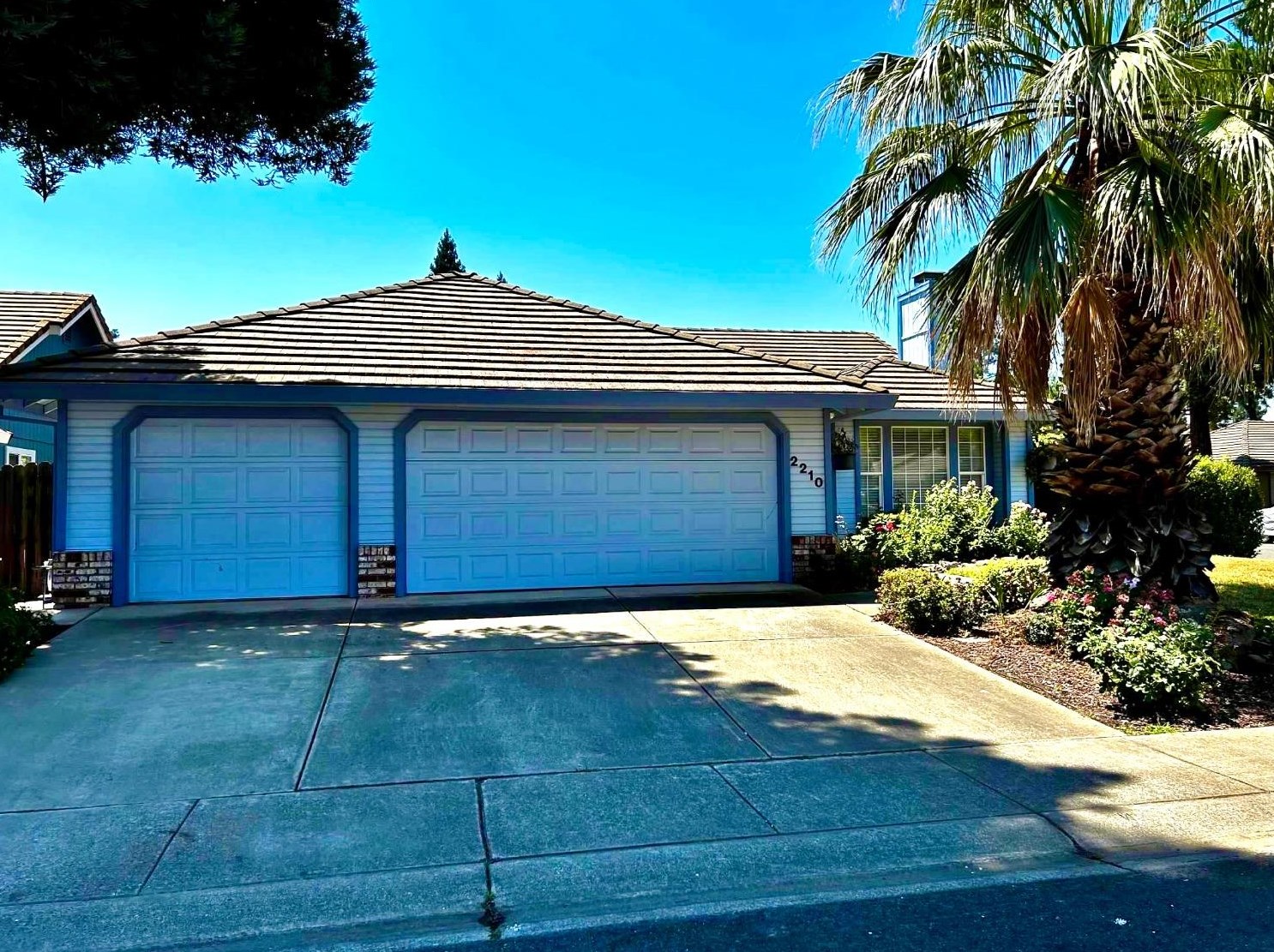 2210 Pecan Dr, Yuba City, CA 95991
