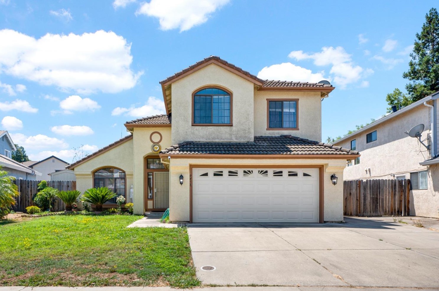 9458 Bowmont Way, Elk Grove, CA 95758