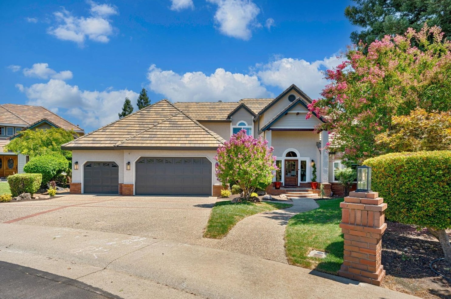 108 Russville Ct, Folsom, CA 95630