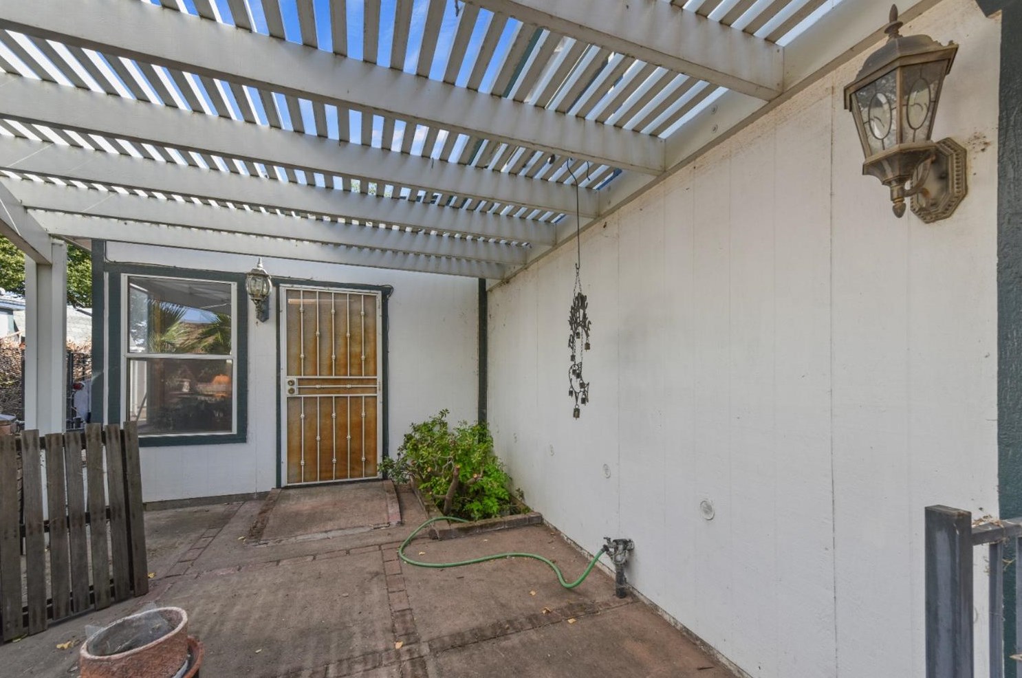 6917 Speckle Way, Sacramento, CA 95842-1840
