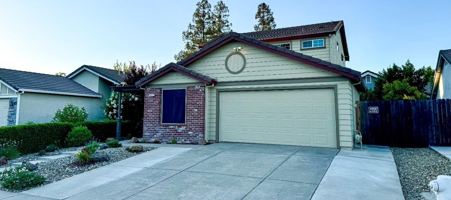 5213 Stoney Creek Way, Elk Grove, CA 95758