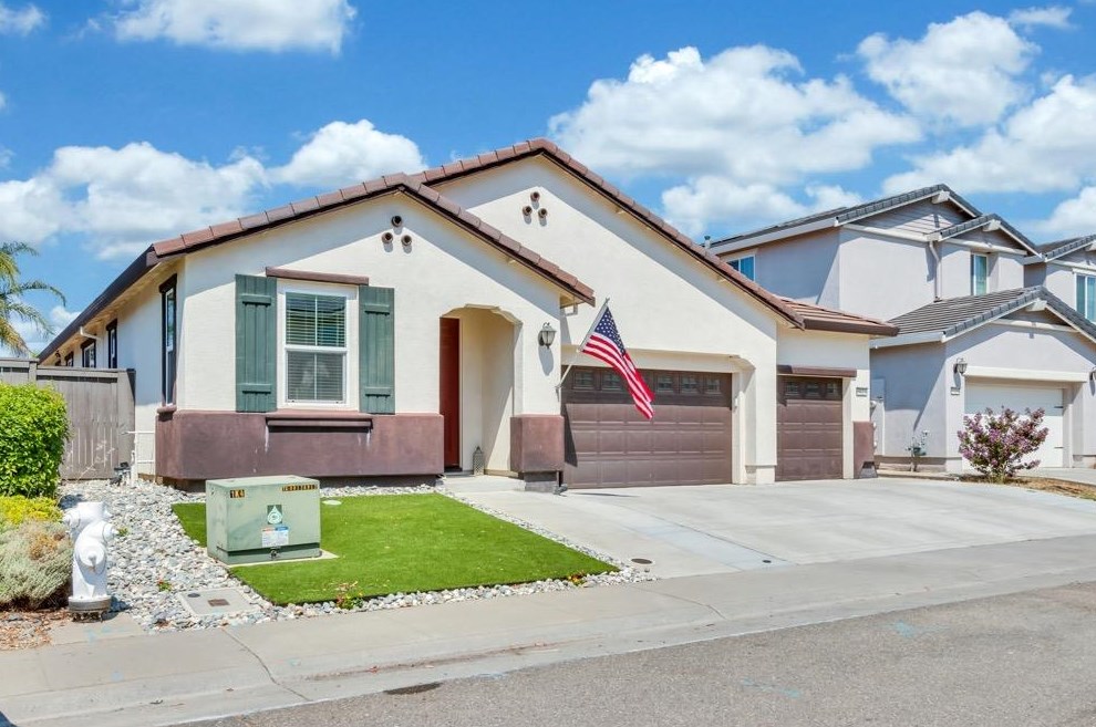 5122 Copper Sunset Way, Rancho Cordova, CA 95742