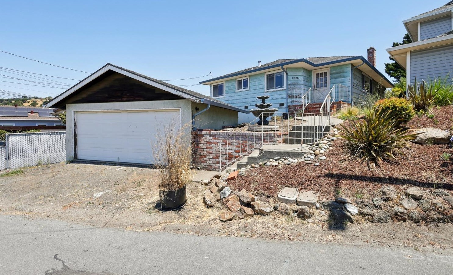 2046 Altamont Rd, San Leandro, CA 94578
