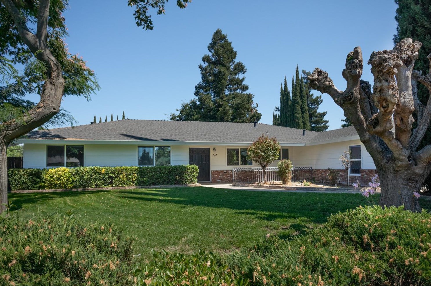 1547 Holly Tree Dr, Yuba City, CA 95993