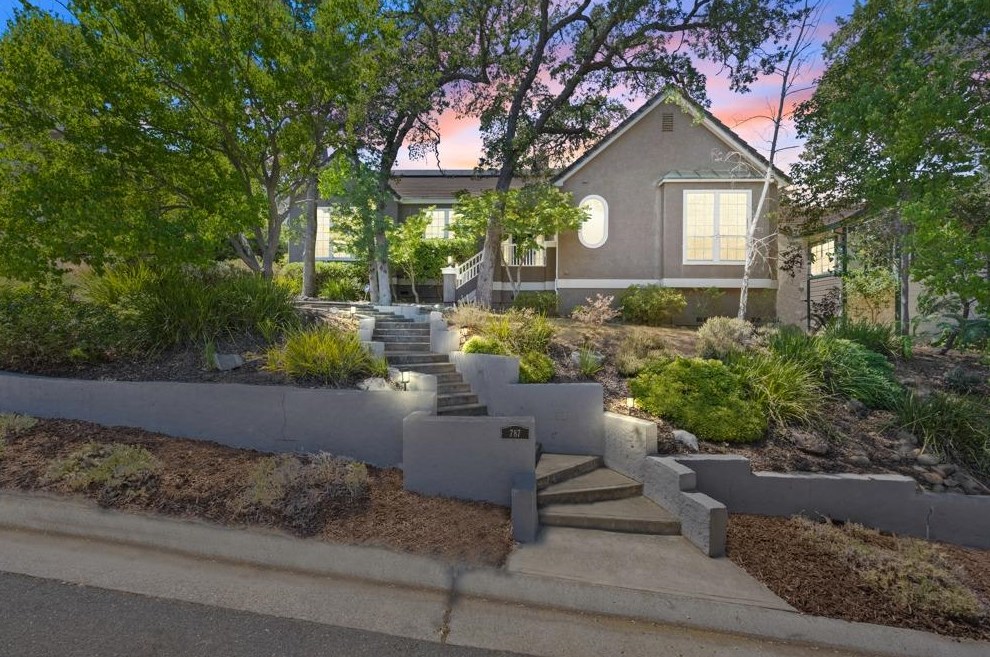 787 Knight Ln, Folsom, CA 95762