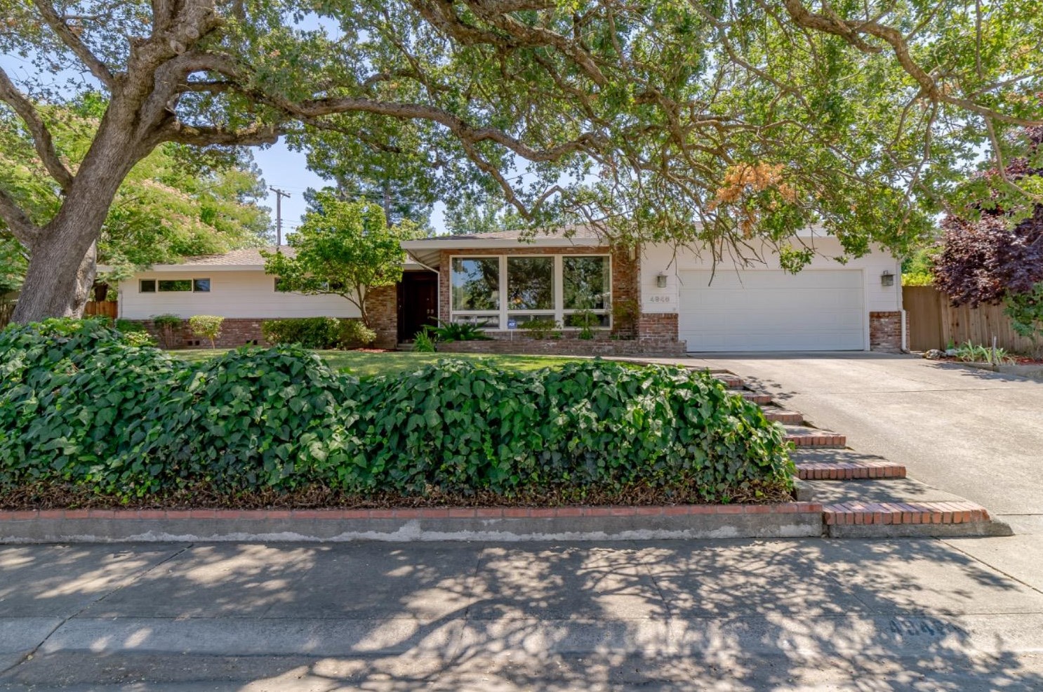 4946 Patric Way, Carmichael, CA 95608