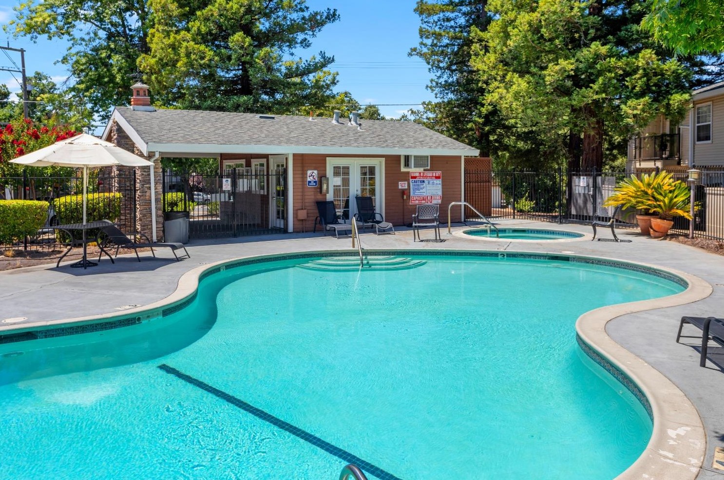 7110 Stella Ln #11, Carmichael, CA 95608