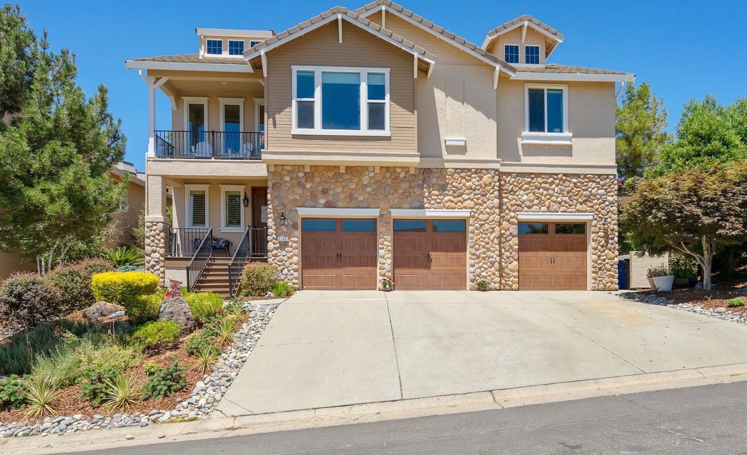 6240 Playa Del Rey, Rancho Murieta, CA 95683