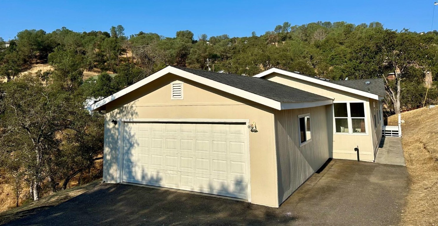 4425 Bonnett Ct, Copperopolis, CA 95228