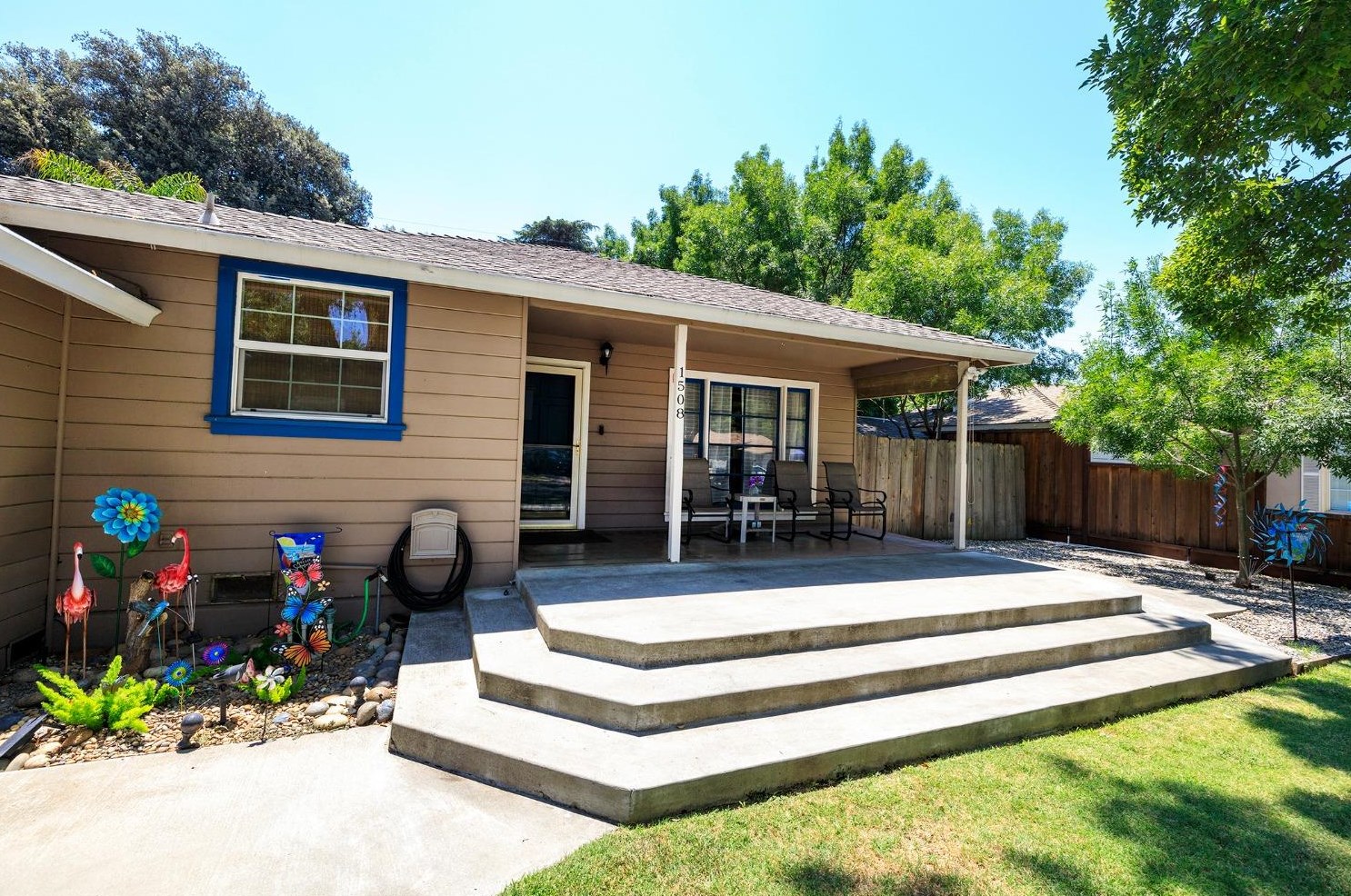 1508 Del Vista Ave, Modesto, CA 95350