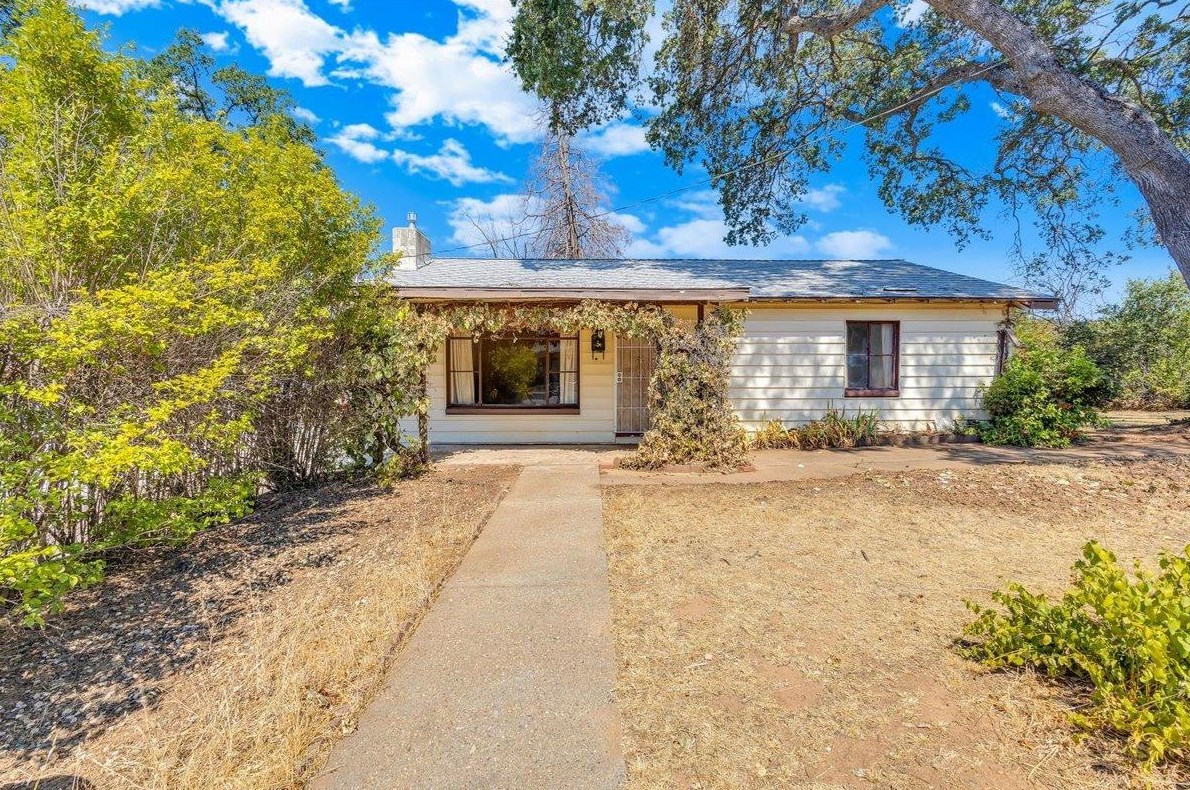 272 Wilson St, Angels Camp, CA 95222