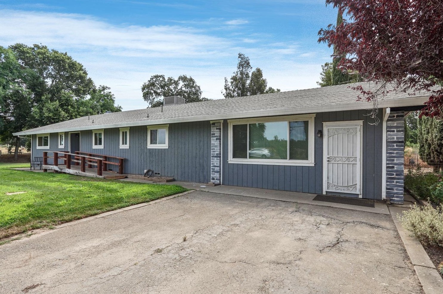 10865 Wilton Rd, Elk Grove, CA 95624