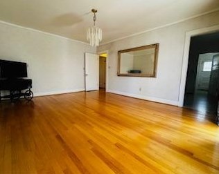 126 Minaret Ave, Turlock CA 95380-4162 exterior