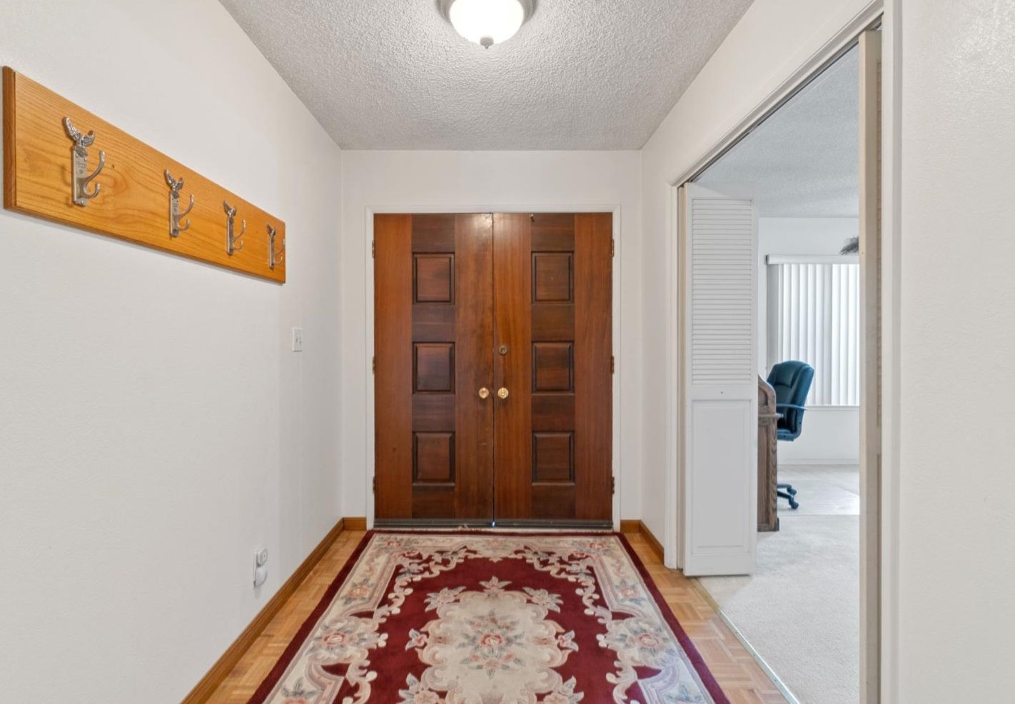6664 Whitney Ave, Fresno, CA 93710-4848