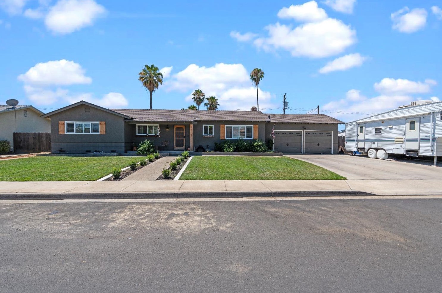 2100 Evelle Ln, Turlock, CA 95380