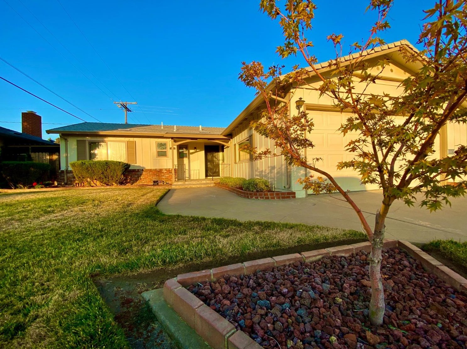 1132 Orange Ave, Lodi, CA 95240-5528