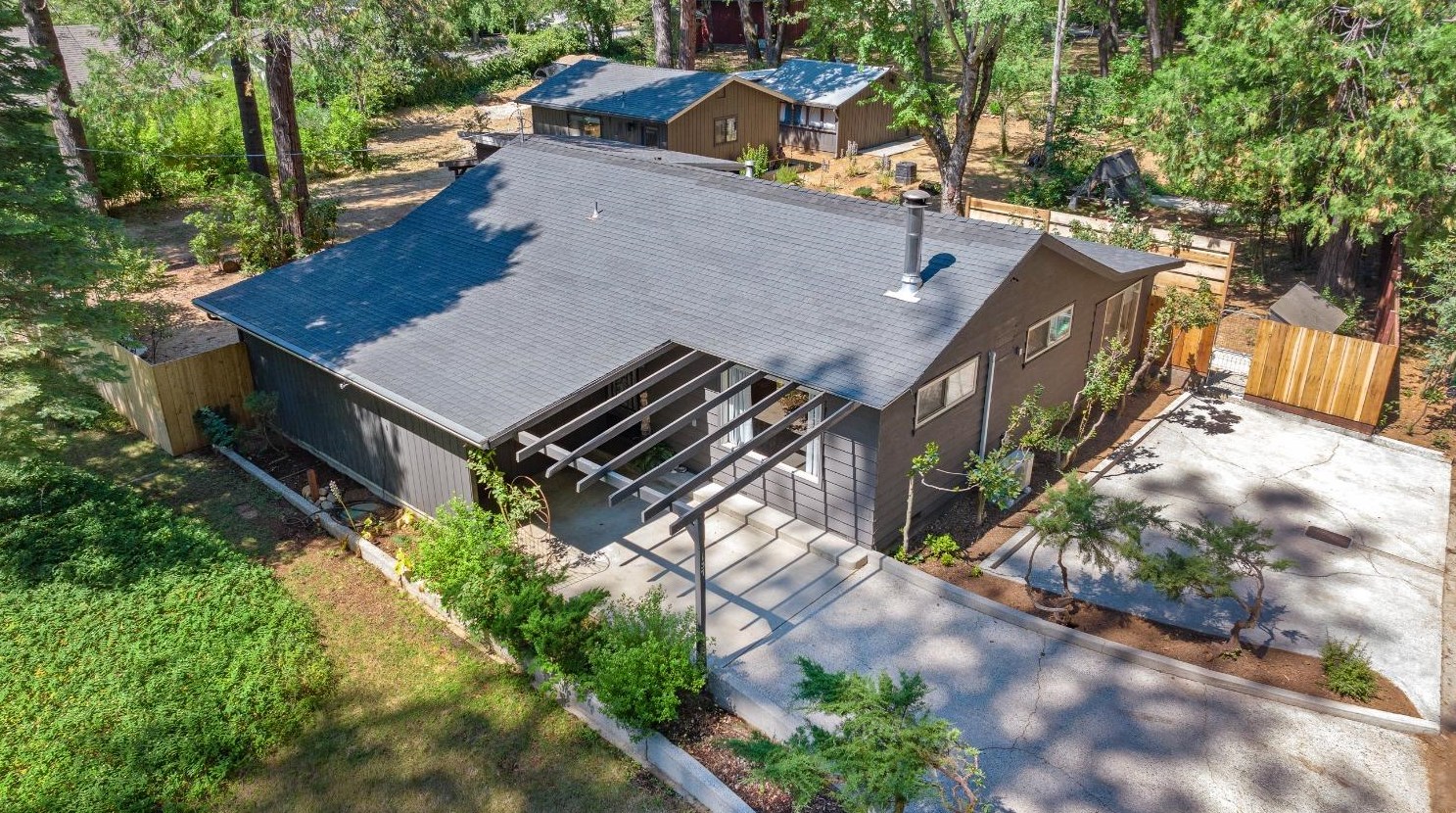 137 Mine Rock Rd, Cherokee, CA 95959