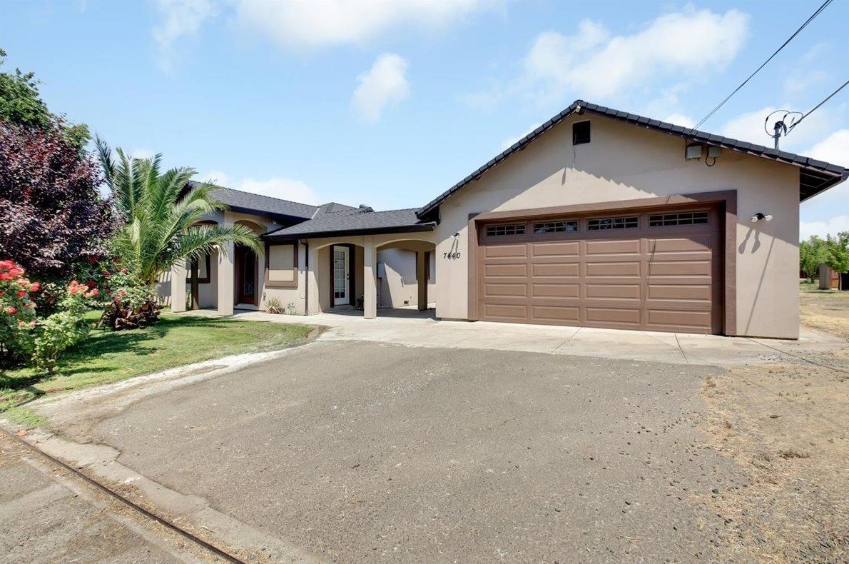 7440 10th St, Rio Linda, CA 95673