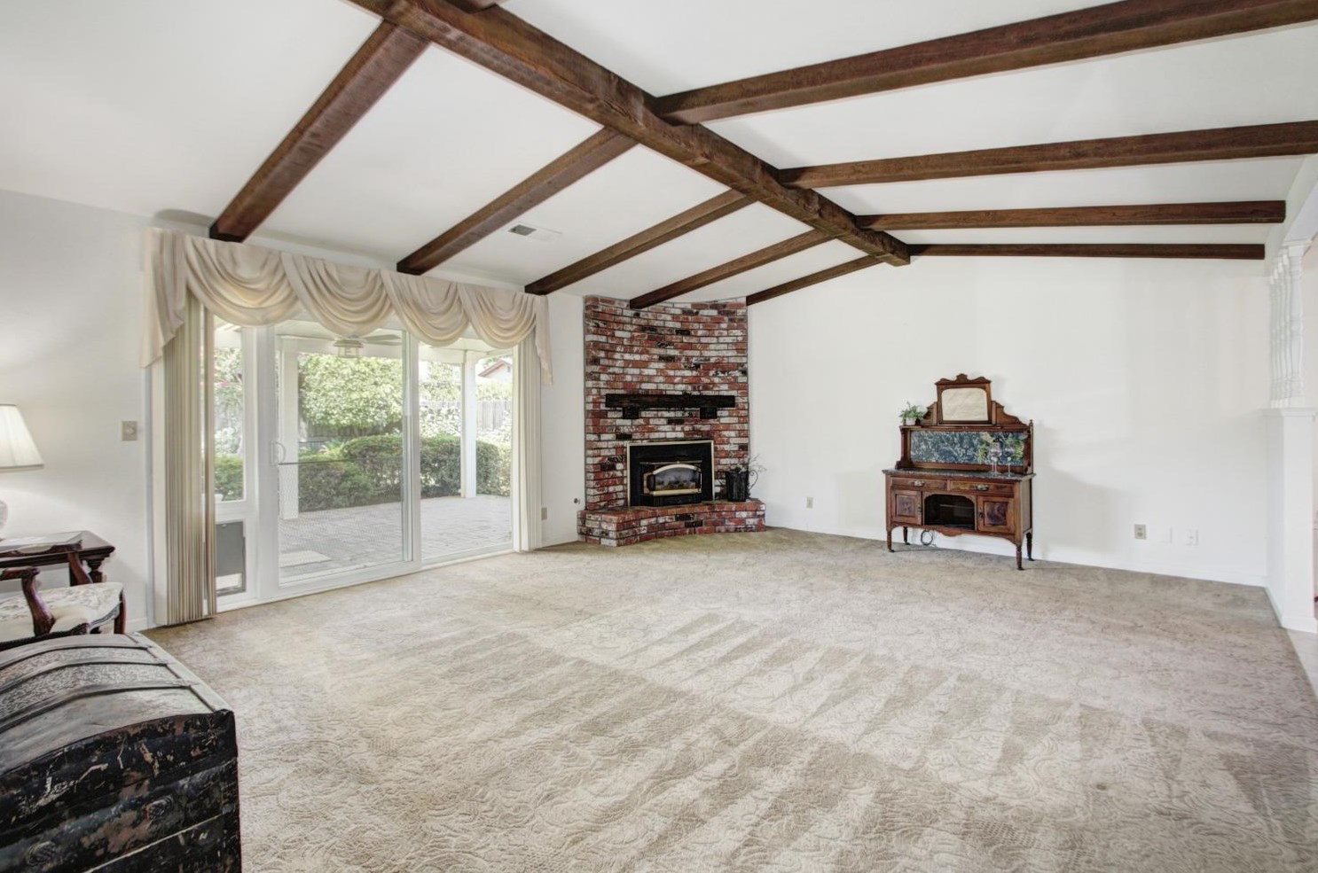 9749 Parktree Way, Elk Grove, CA 95624