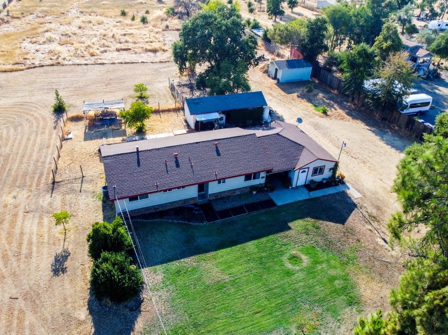 7413 14th St, Rio Linda, CA 95673