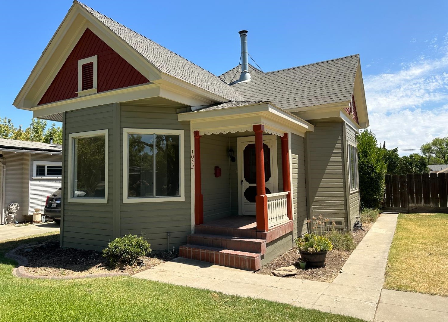 1042 R St, Newman, CA 95360