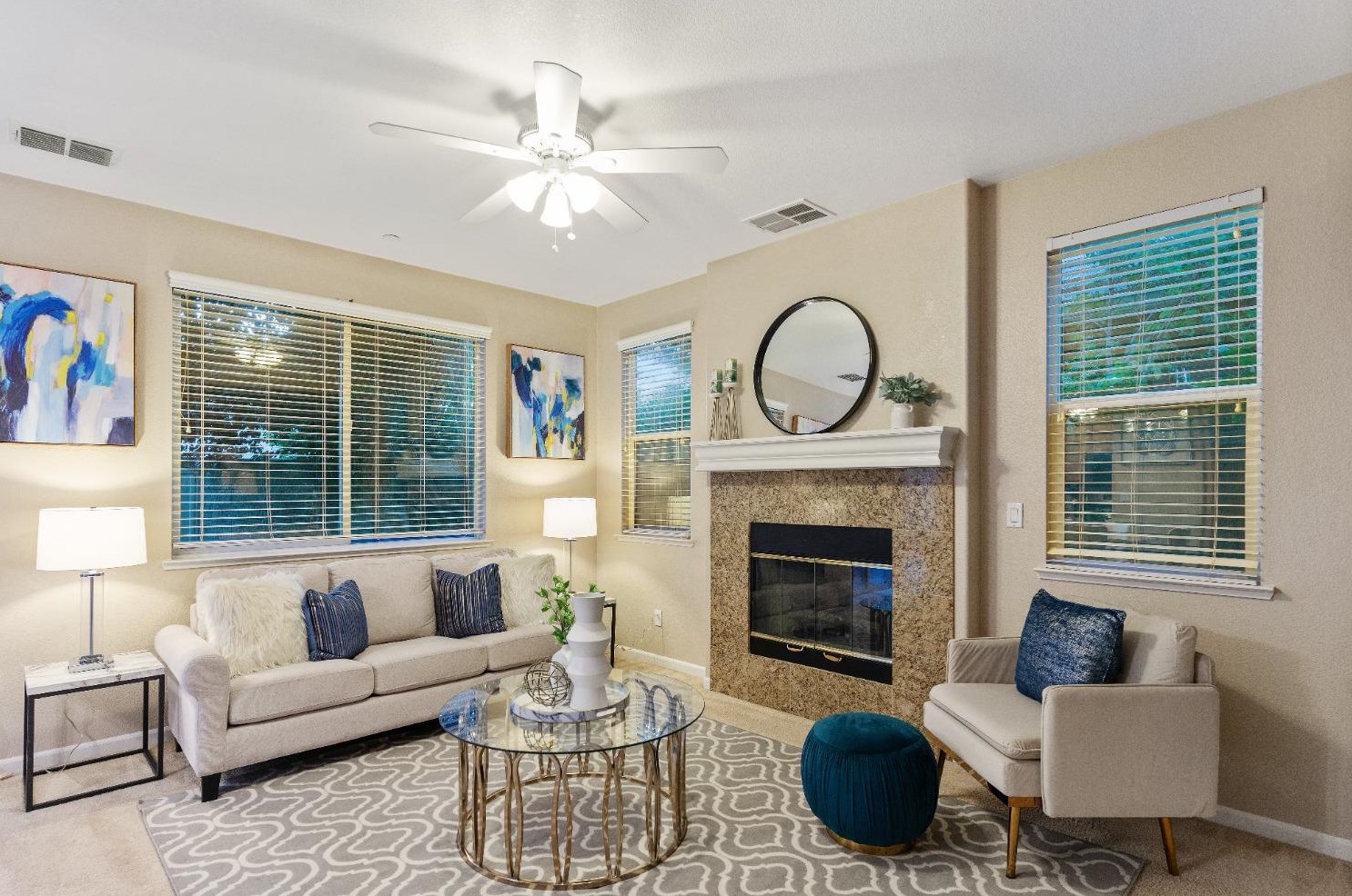 8206 Crystal Walk Cir, Elk Grove CA  95758-8081 exterior