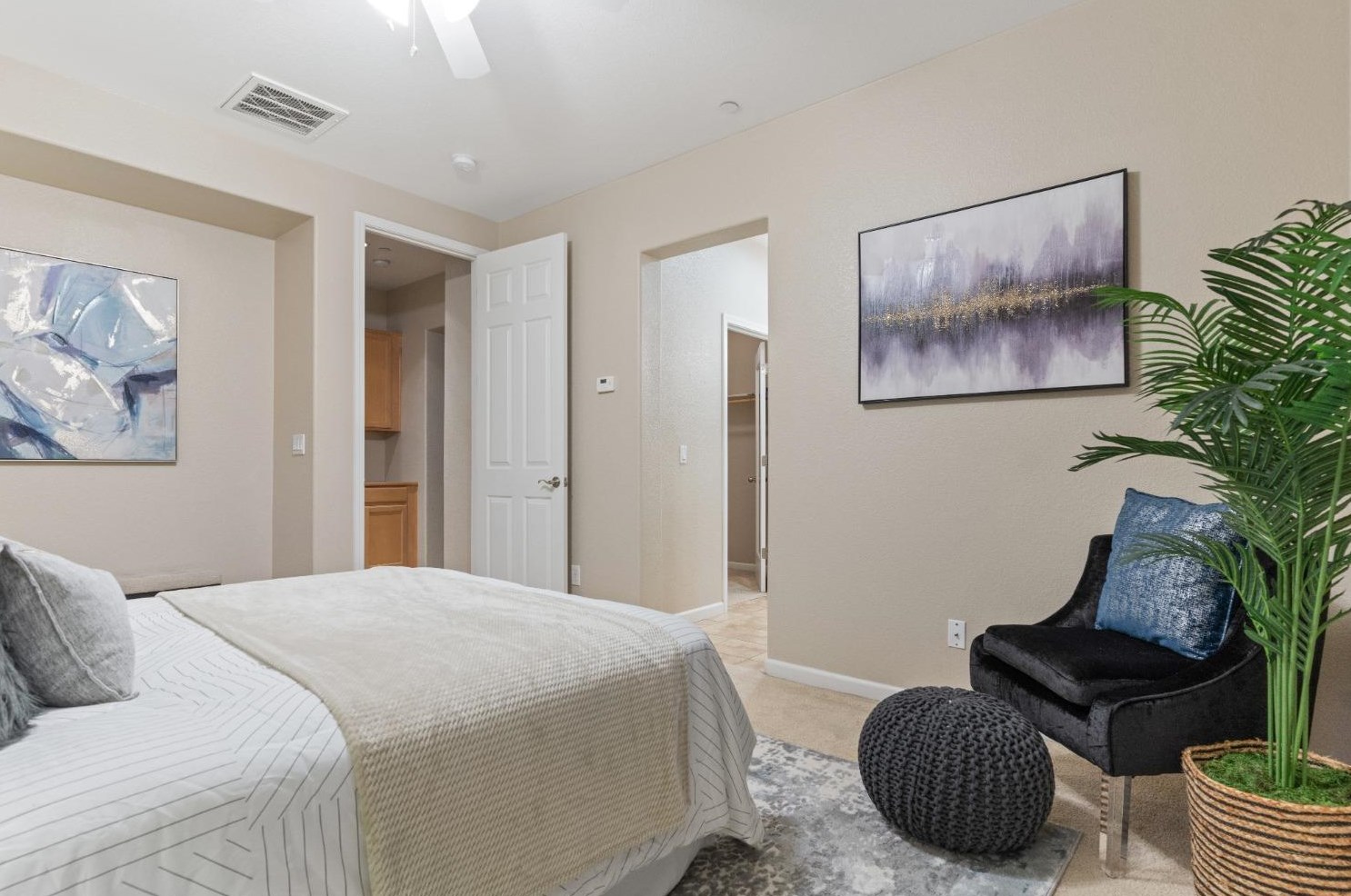 8206 Crystal Walk Cir, Elk Grove CA  95758-8081 exterior