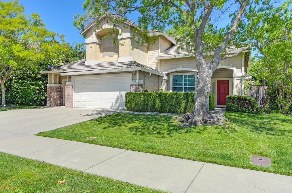 312 Farmington Cir, Roseville, CA 95678-5917