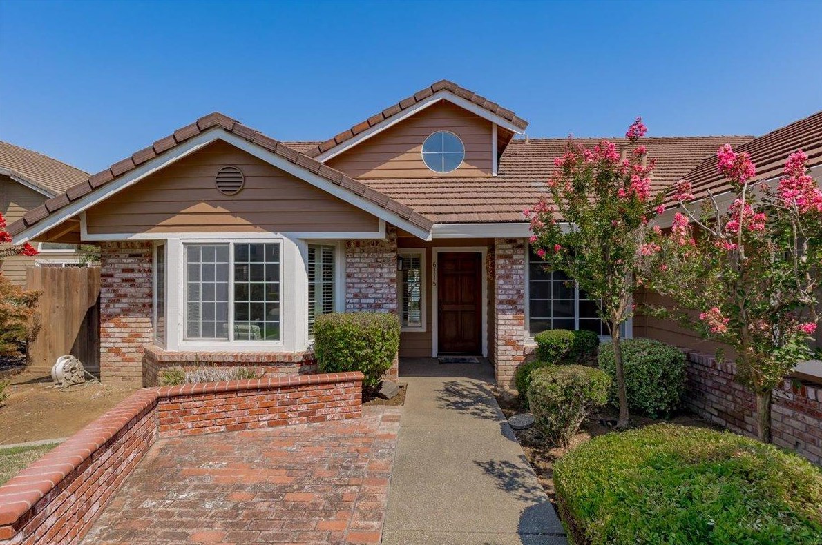6115 Pirate Point Ct, Elk Grove, CA 95758-4214