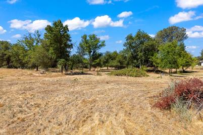 4 Golden Gate Avenue, Orangevale, CA 95662 - Photo 1
