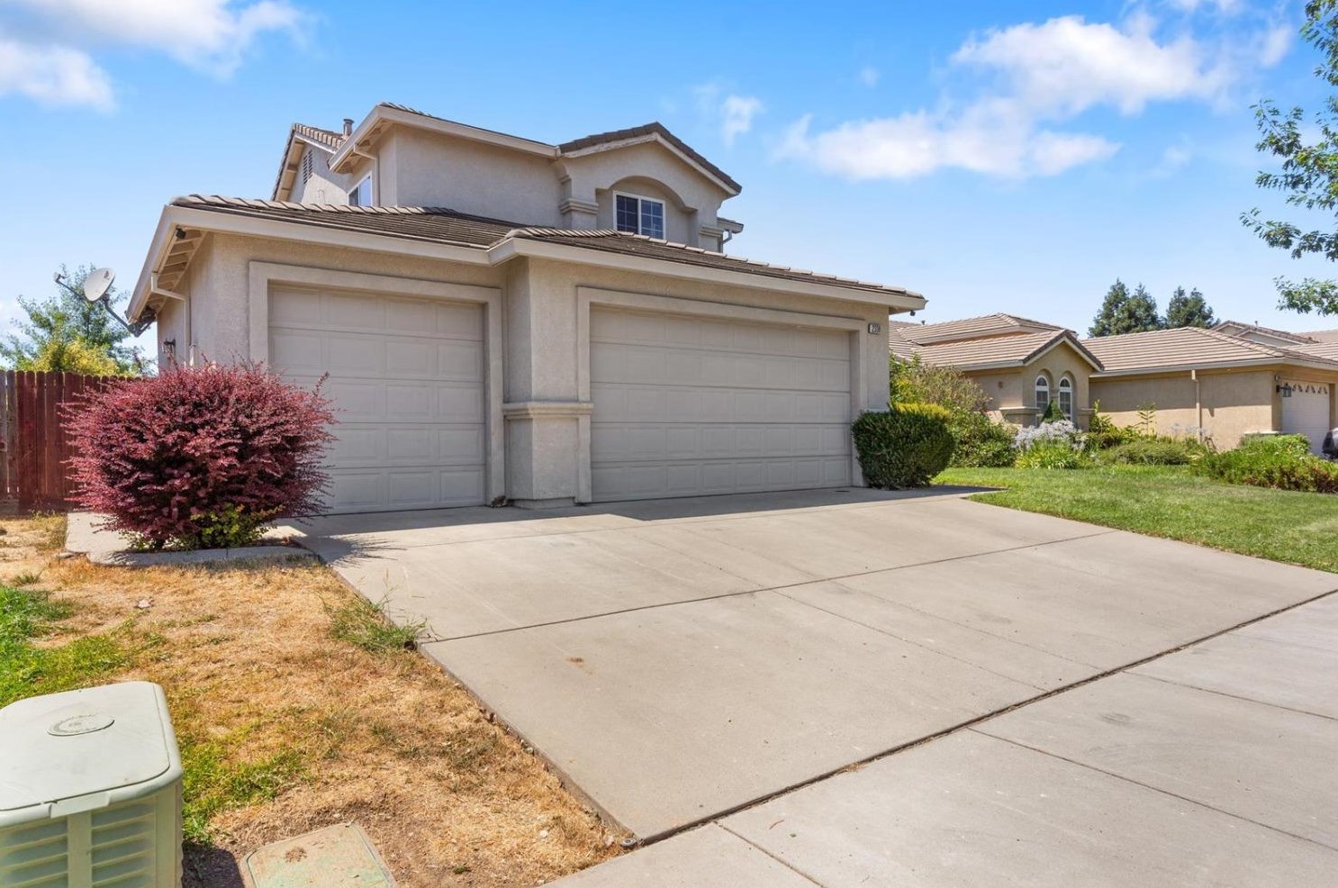 2338 Claremont Way, Yuba City, CA 95991