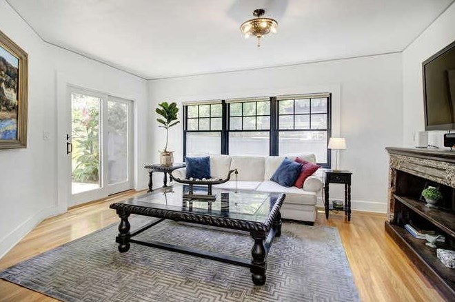 1515 41st St, Sacramento CA  95819-4042 exterior