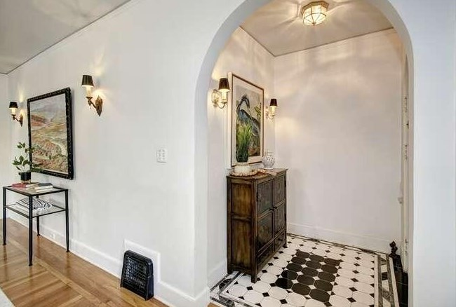 1515 41st St, Sacramento CA  95819-4042 exterior