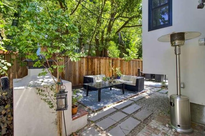 1515 41st St, Sacramento CA  95819-4042 exterior