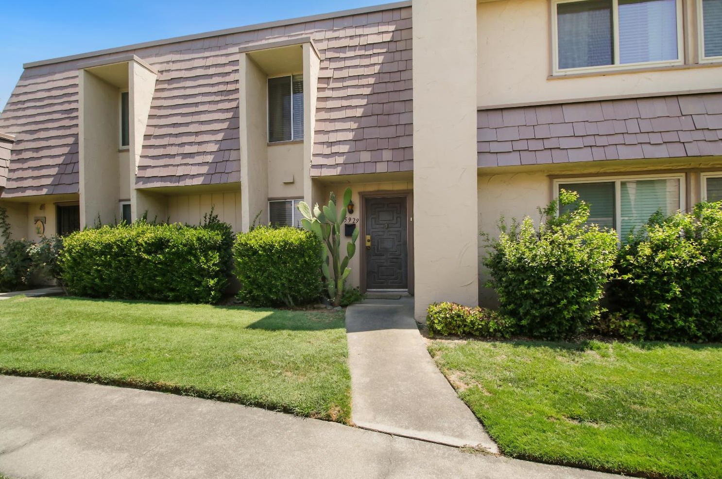 5929 Via Casitas, Carmichael, CA 95608
