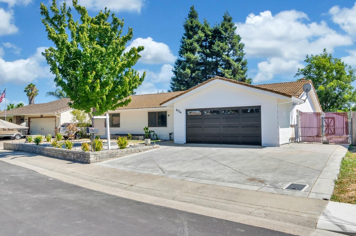 8724 Armagh Ct, Elk Grove, CA 95624