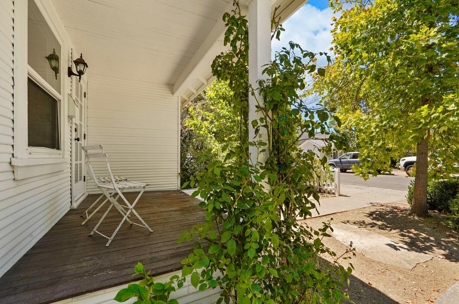 847 50th St, Sacramento, CA 95819-3515