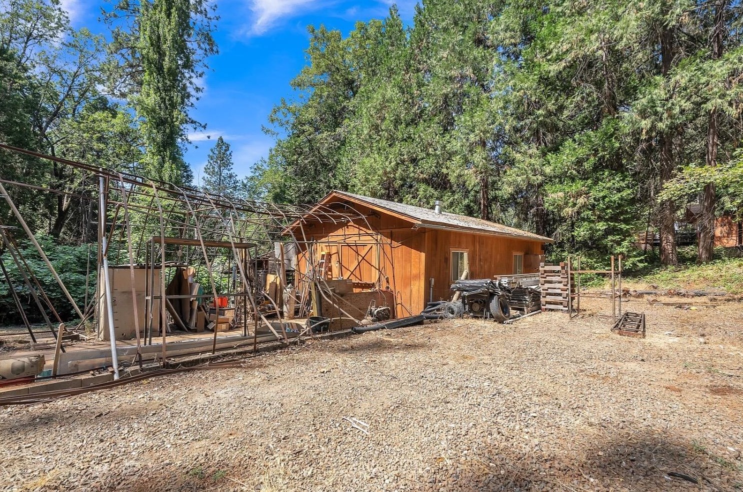 14262 Mdw Dr, Grass Valley CA  95945-9065 exterior