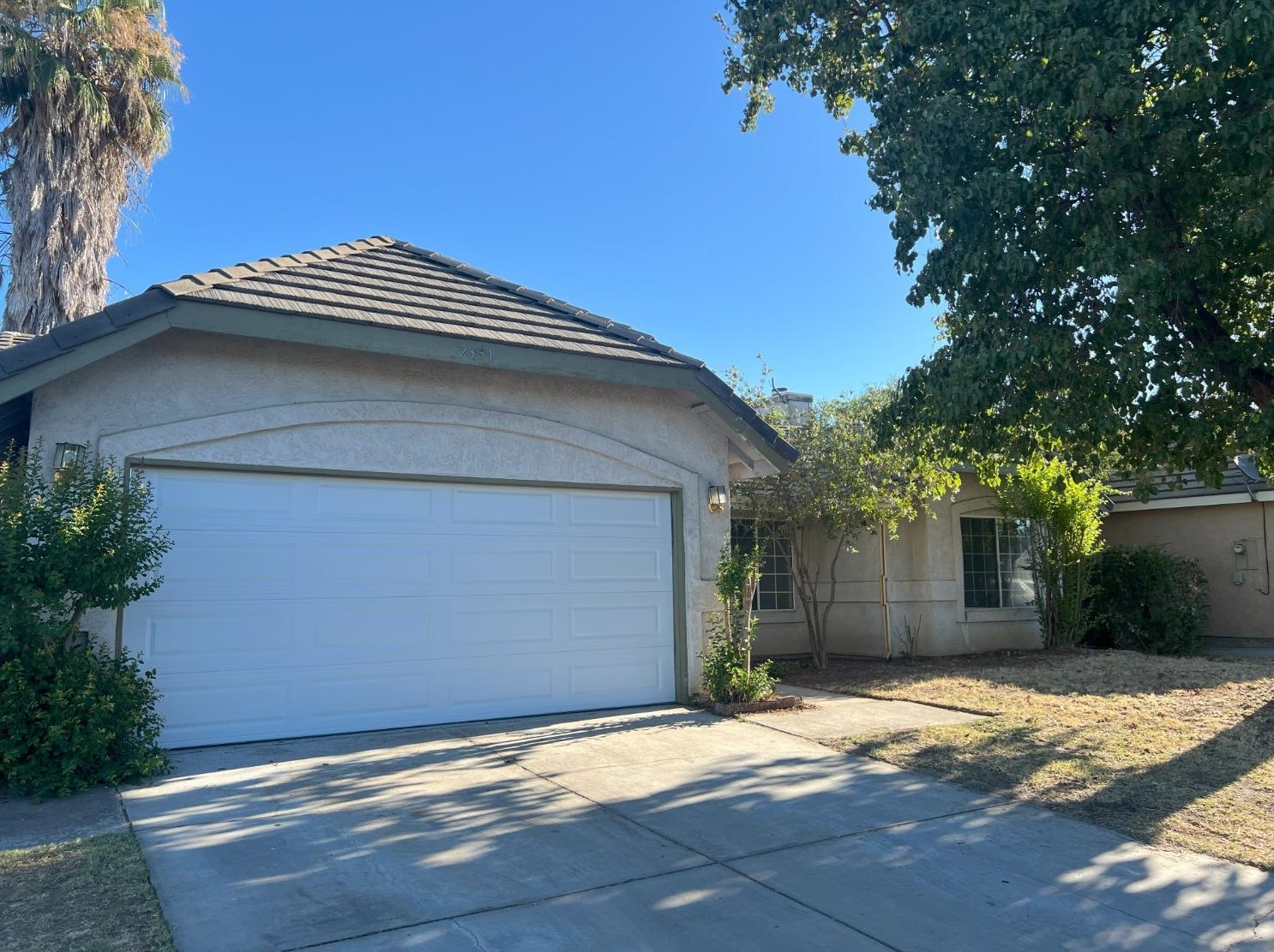 2331 Colony Manor Dr, Riverbank, CA 95367