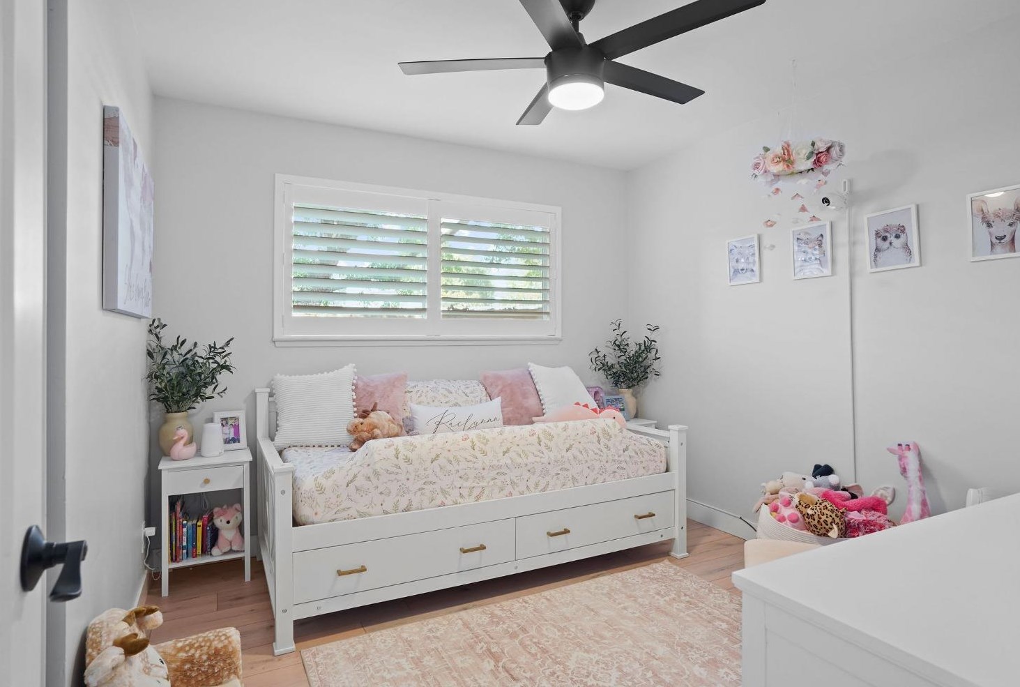 6290 14th St, Sacramento CA  95831-1806 exterior