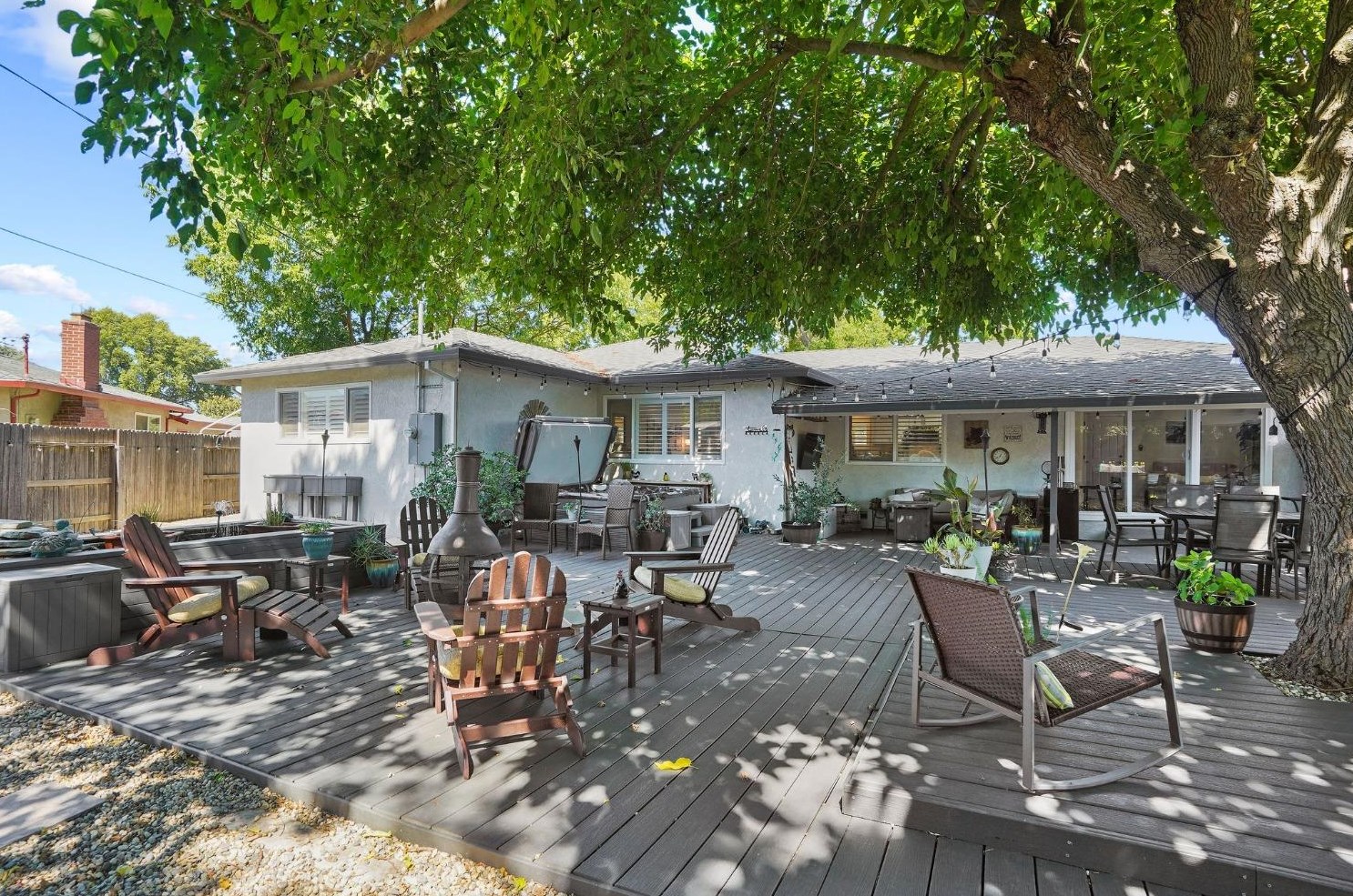 6290 14th St, Sacramento CA  95831-1806 exterior