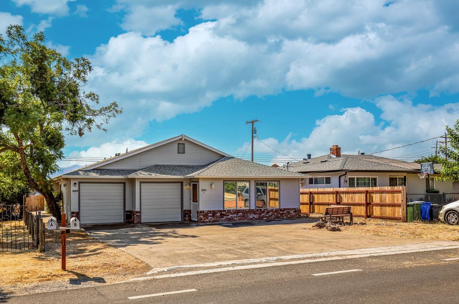 147 E Daphne St, Valley Springs, CA 95252