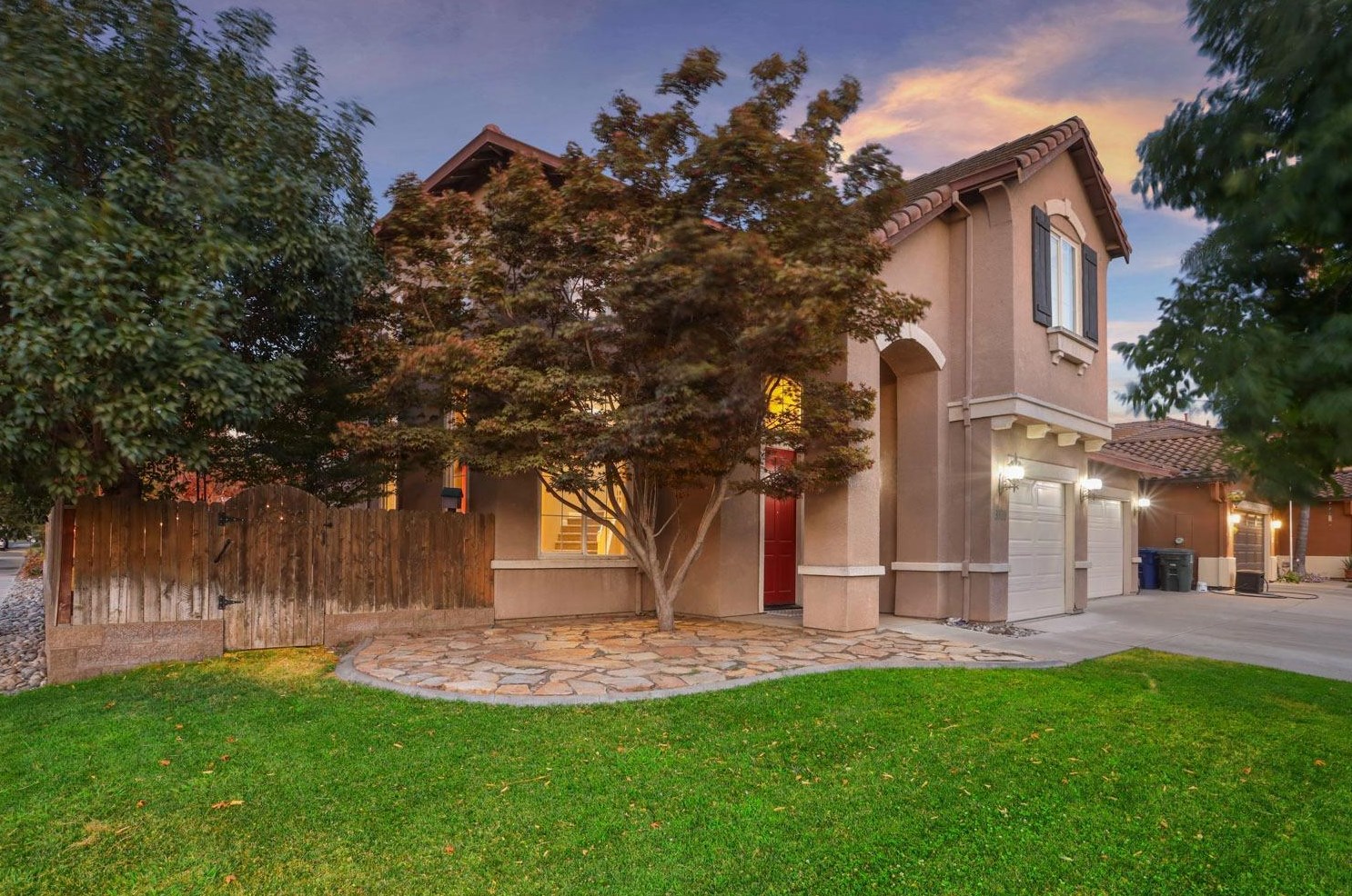 3020 Collingham Ct, Modesto, CA 95355