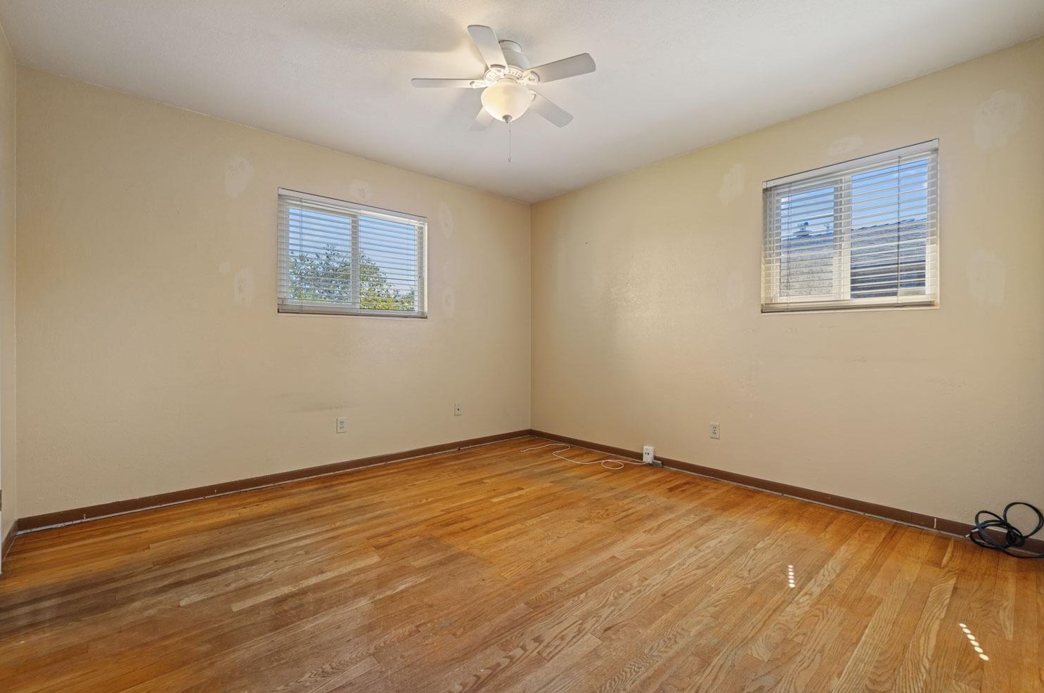 2441 El Camino Dr, Turlock CA  95380-3609 exterior